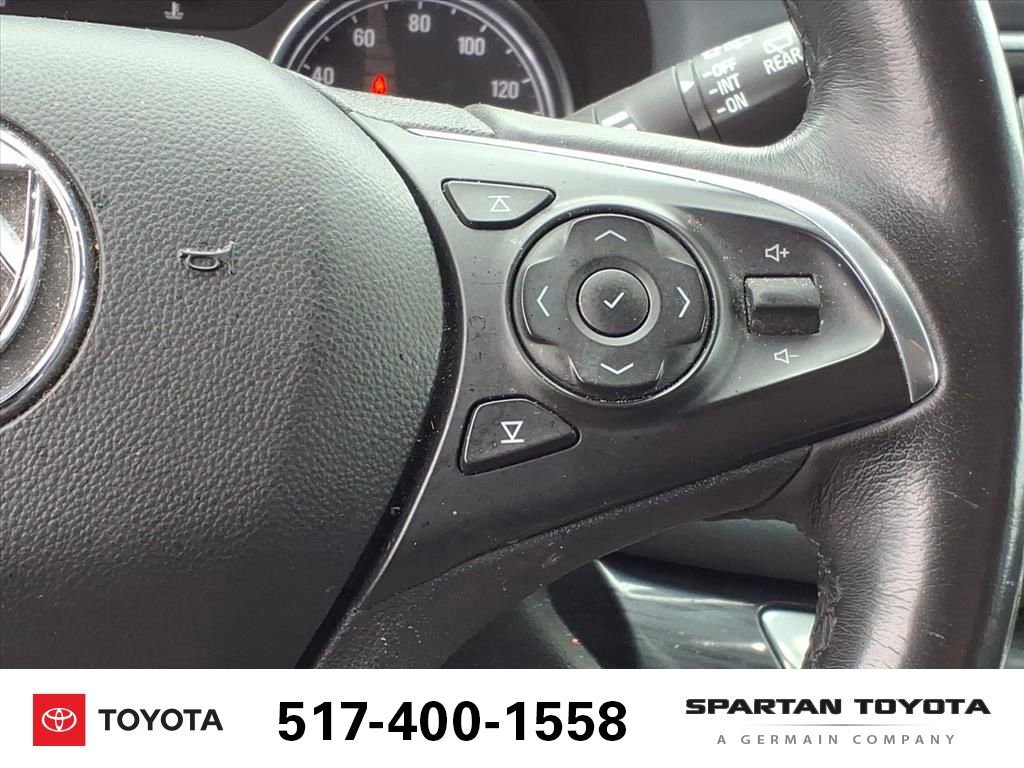 Used 2018 Buick Enclave Essence image 20