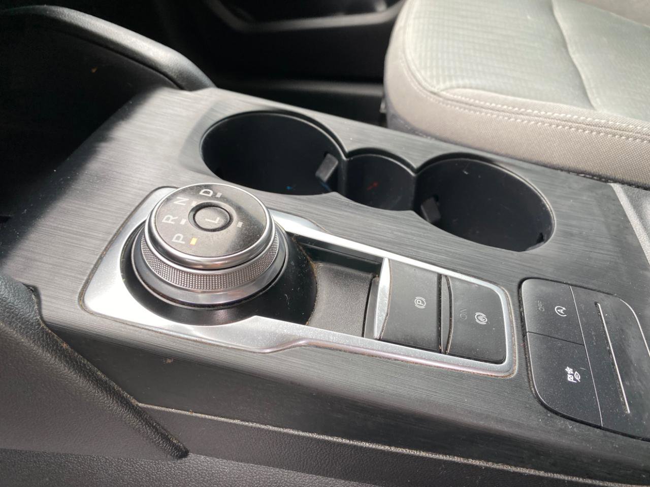 Used 2020 Ford Escape S image 58