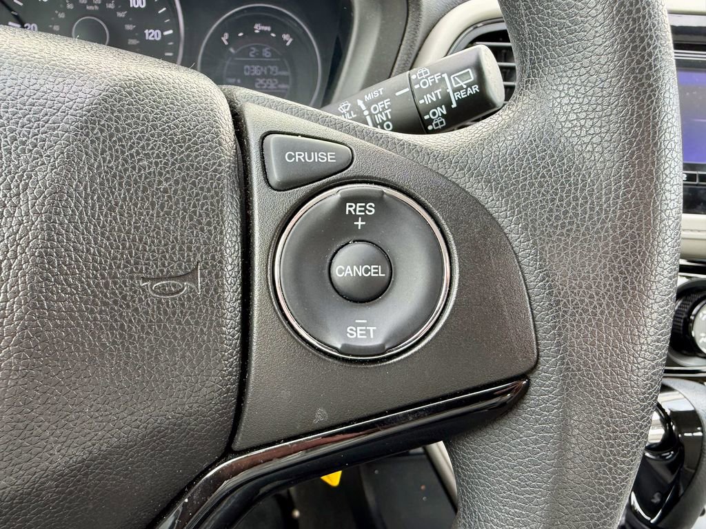 Used 2016 Honda HR-V LX image 20