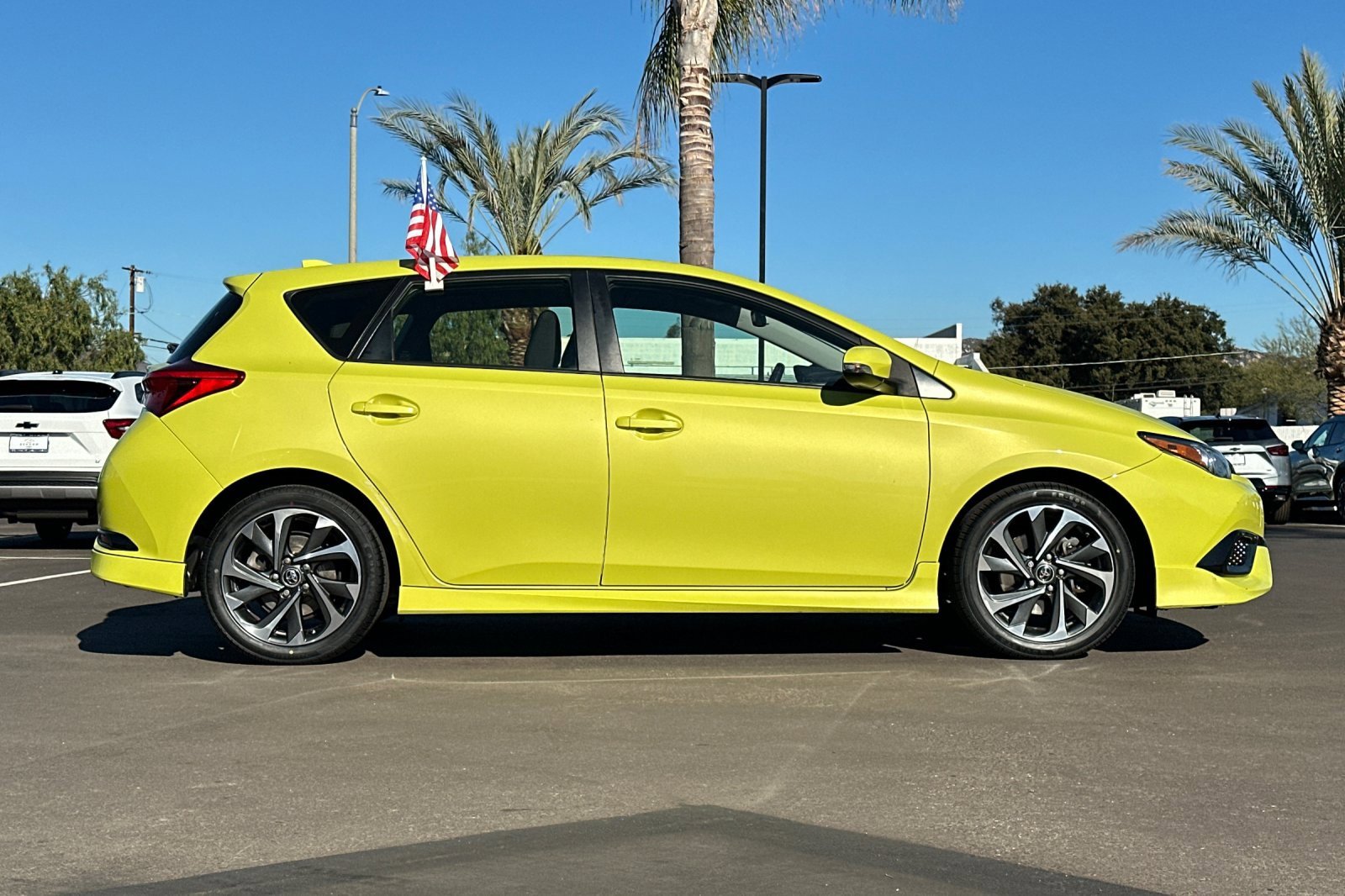 Used 2017 Toyota Corolla iM image 3