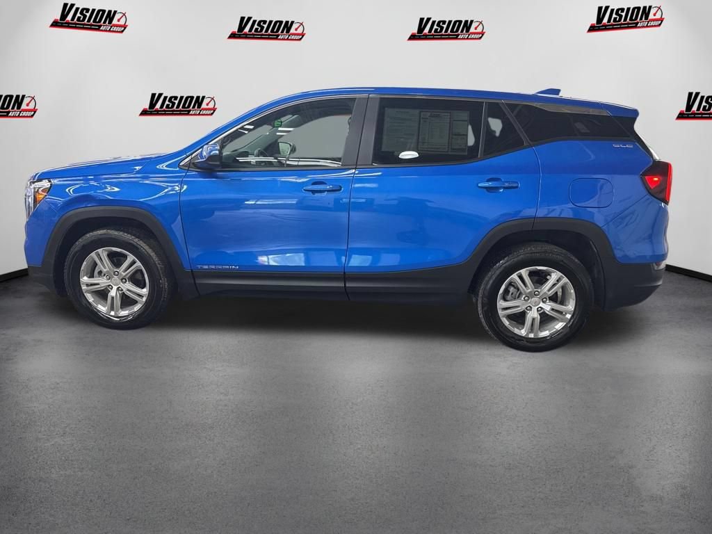 Used 2024 GMC Terrain SLE AWD/4WD image 8