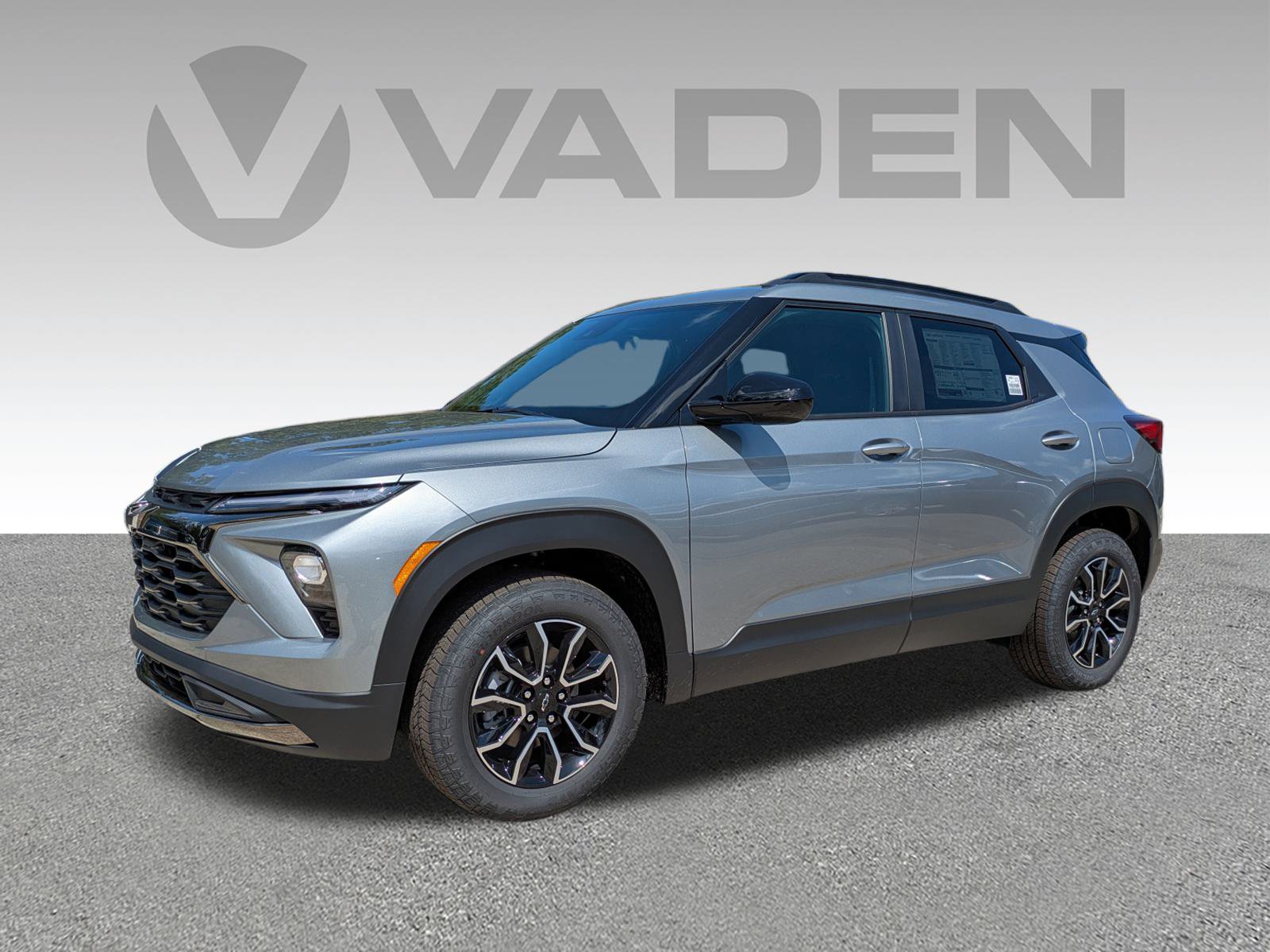 New 2026 Chevrolet TrailBlazer ACTIV w/ Convenience Package FWD image 2