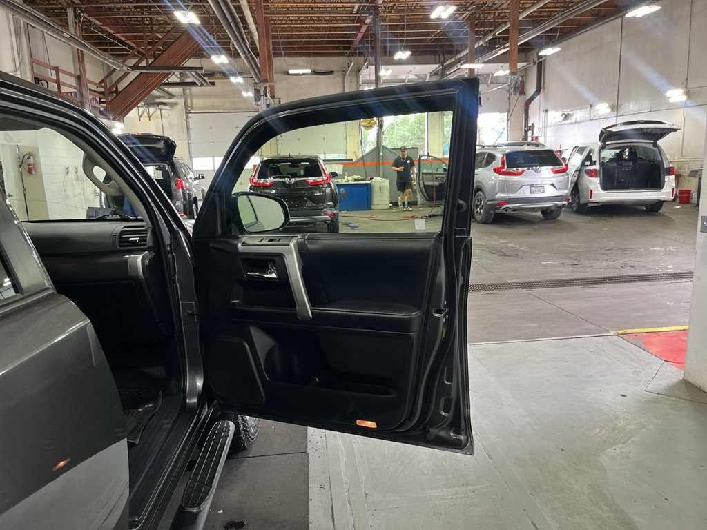 Used 2021 Toyota 4Runner SR5 Premium AWD/4WD image 25