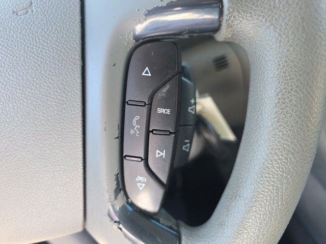 Used 2013 Chevrolet Traverse LS FWD image 18