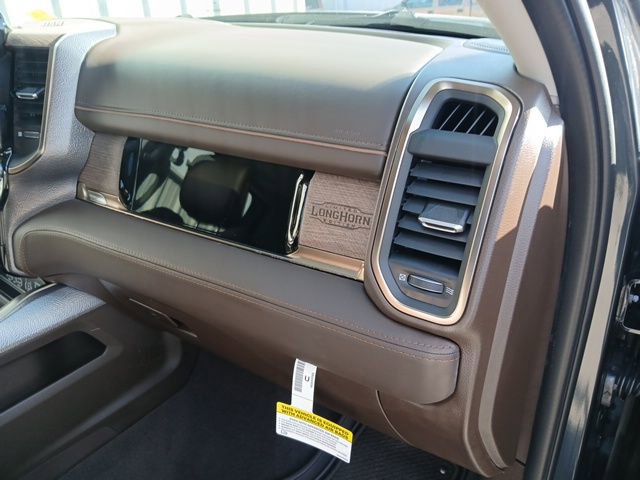 New 2026 RAM 2500 Limited AWD/4WD image 36