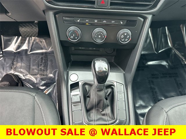 Used 2022 Volkswagen Tiguan SE image 16