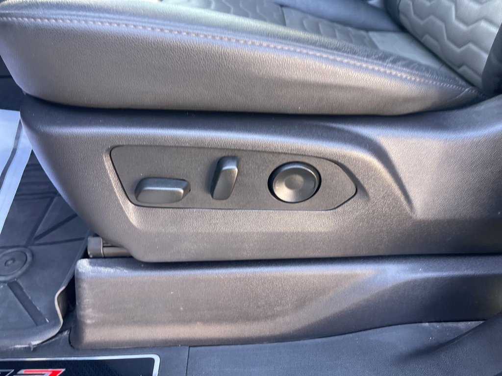 Certified 2024 Chevrolet Silverado 1500 ZR2 w/ Technology Package image 24