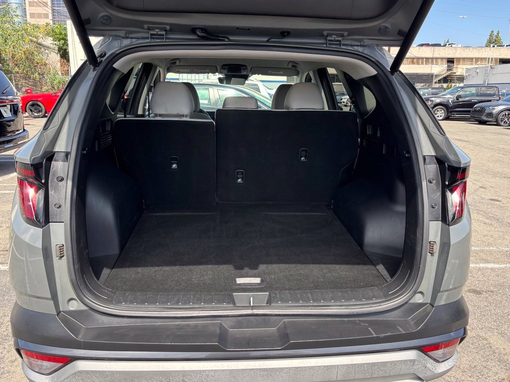 Used 2025 Hyundai Tucson SEL FWD image 23