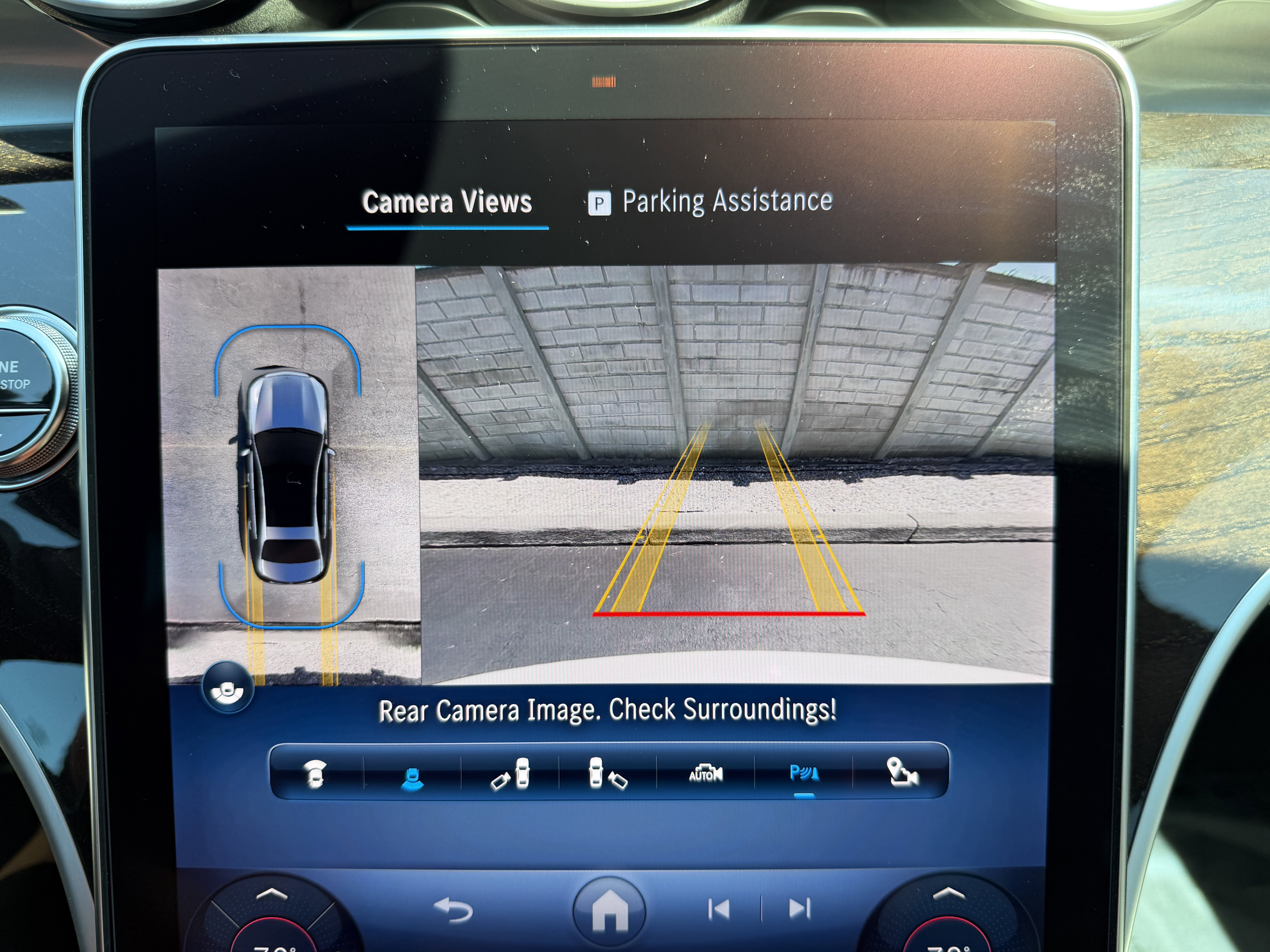 Used 2024 Mercedes-Benz C 300 4MATIC Sedan image 11