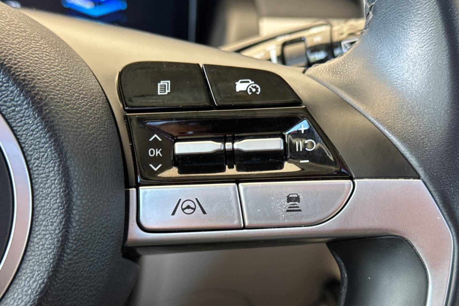 Used 2024 Hyundai Tucson SEL w/ Convenience Package FWD image 28