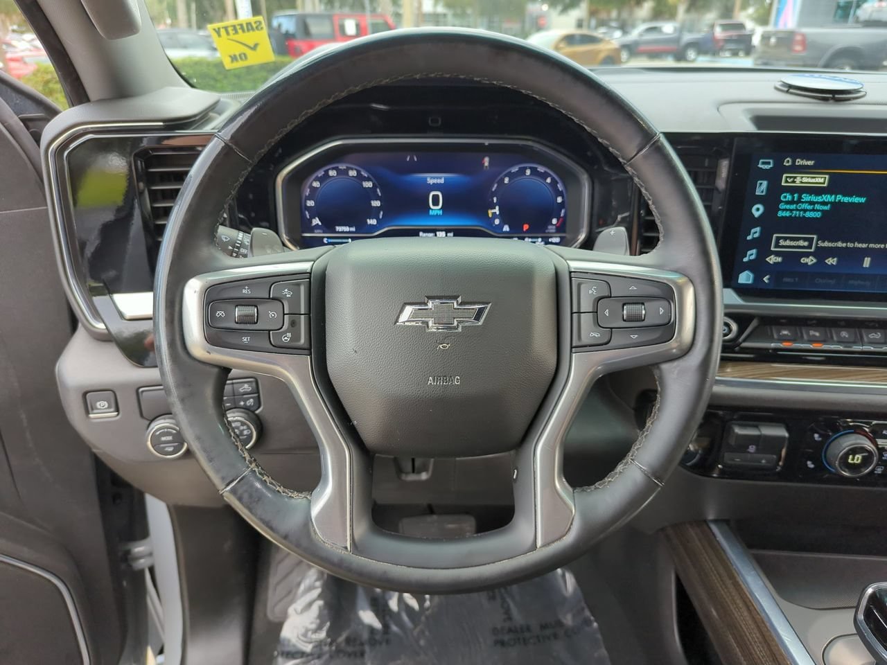 Used 2024 Chevrolet Silverado 1500 RST w/ Convenience Package II RWD image 10