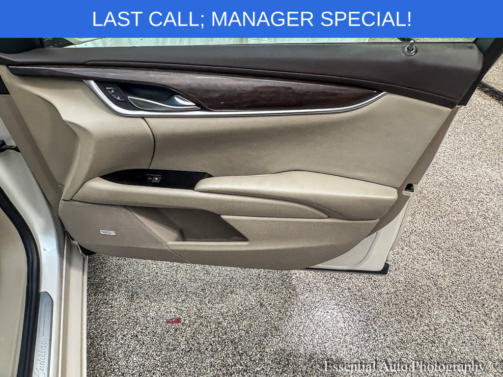 Used 2013 Cadillac XTS Premium AWD/4WD image 26