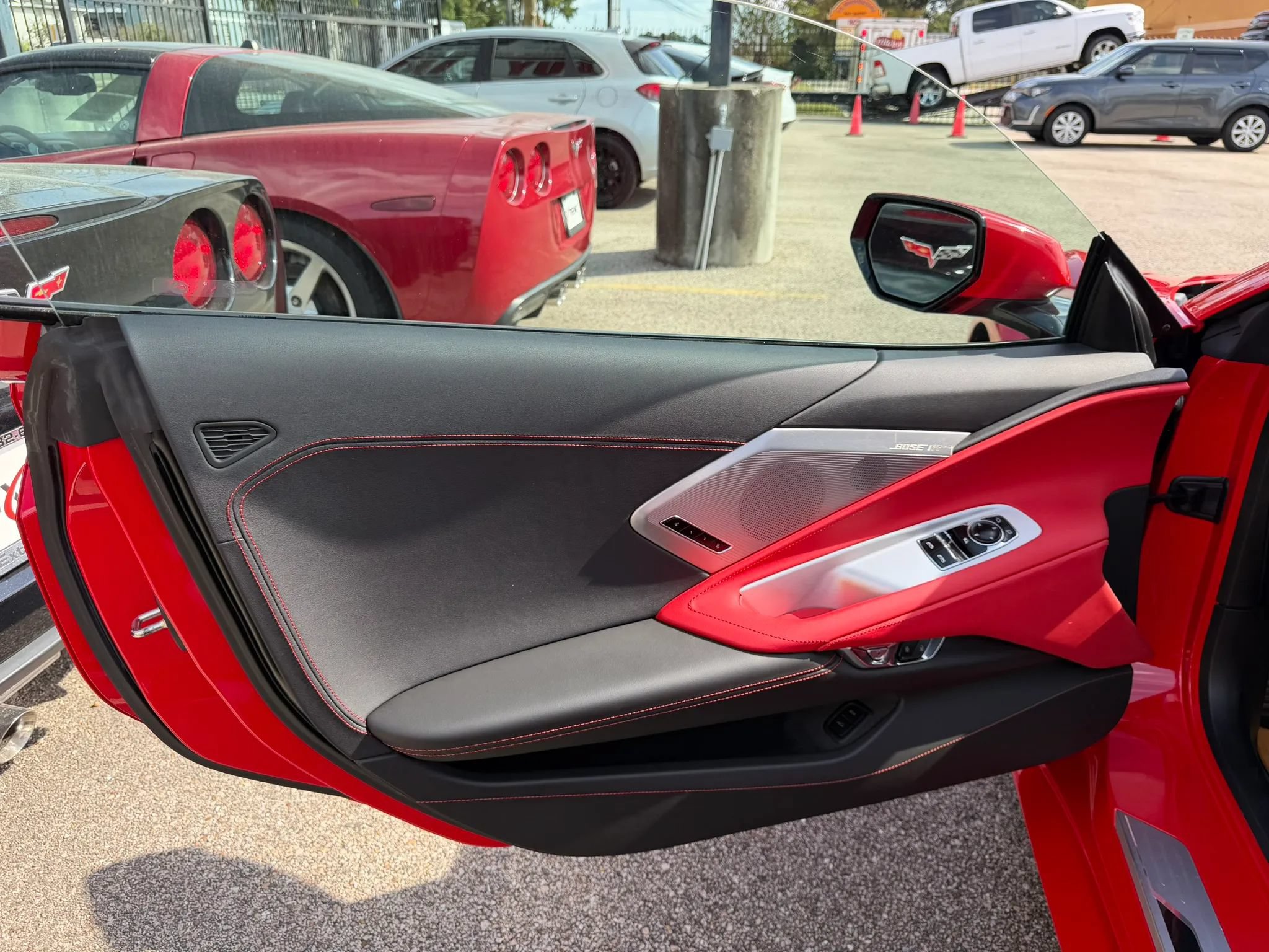 Used 2022 Chevrolet Corvette Stingray Preferred Cpe w/ Z51 Performance Package RWD image 18