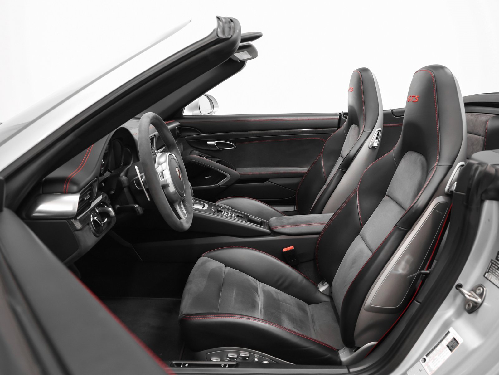 Used 2015 Porsche 911 Carrera GTS image 47