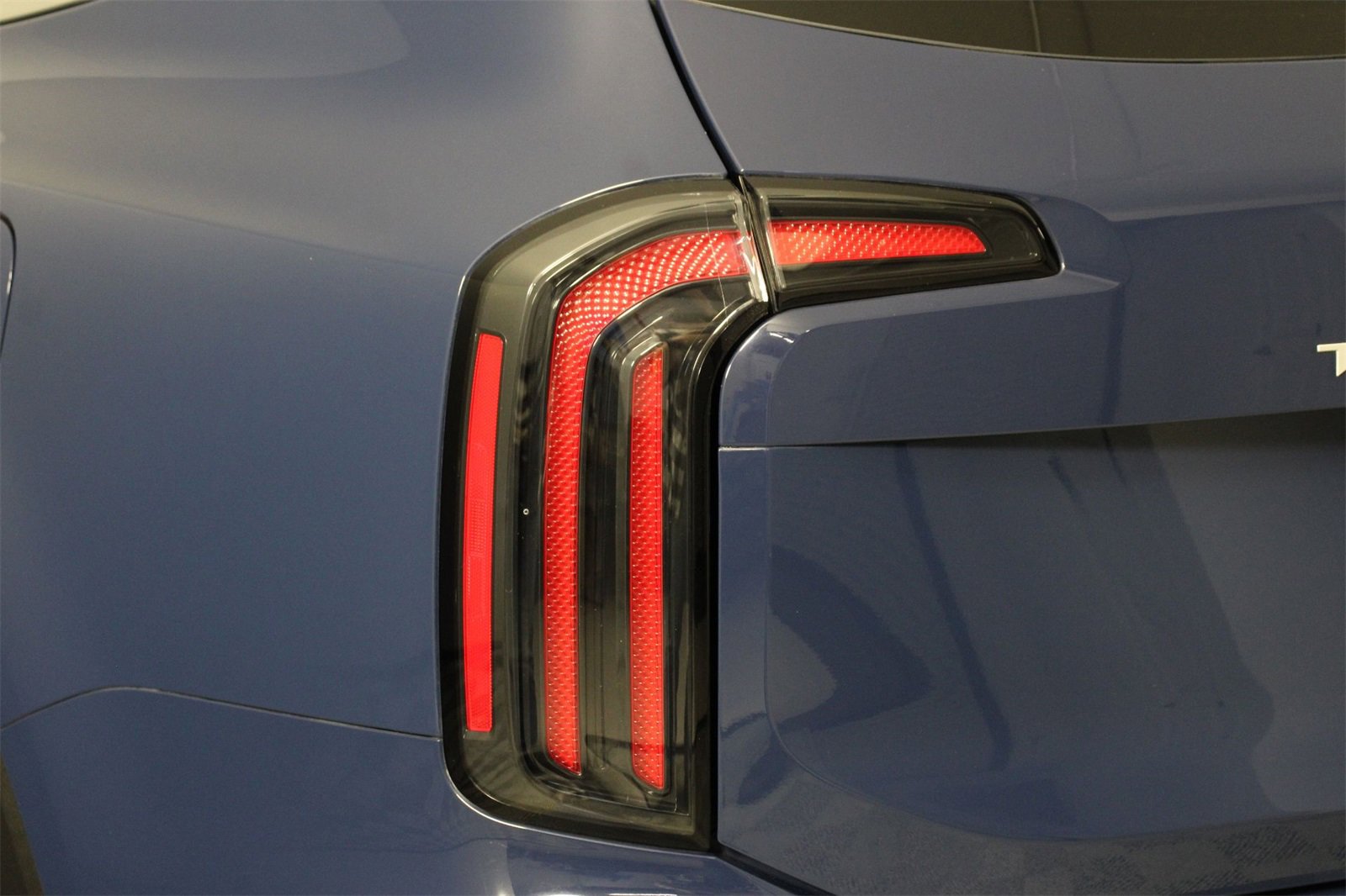 Used 2023 Kia Telluride SX image 18