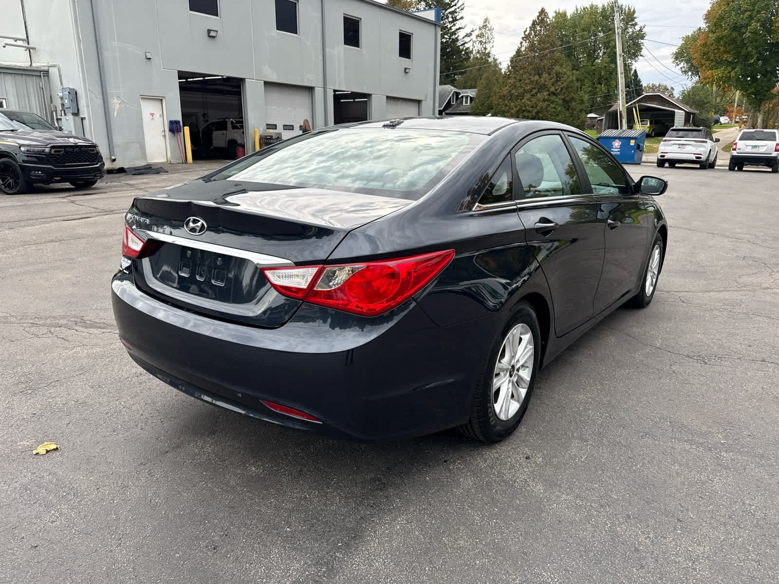 Used 2013 Hyundai Sonata GLS FWD image 3