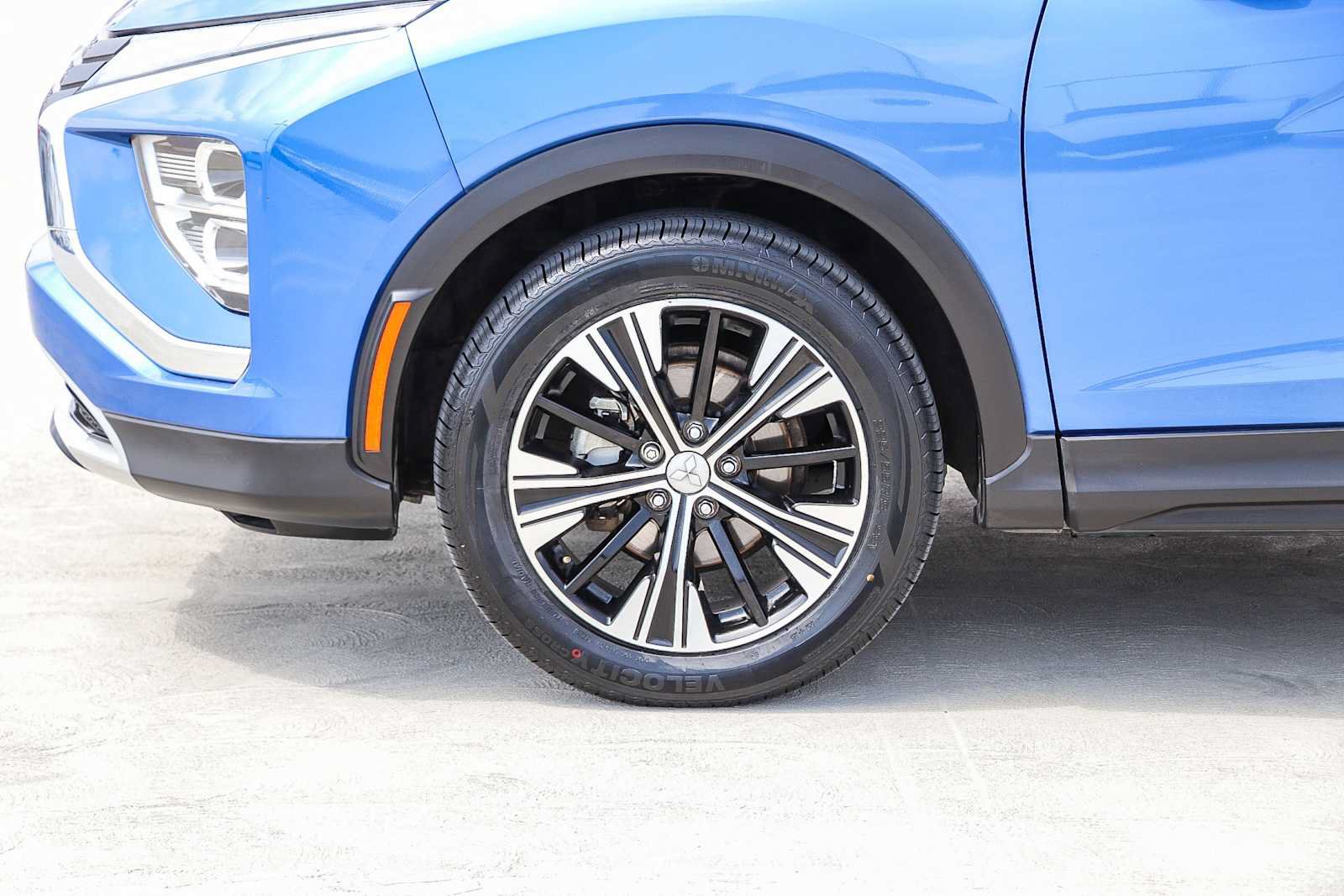Used 2022 Mitsubishi Eclipse Cross SE FWD image 10
