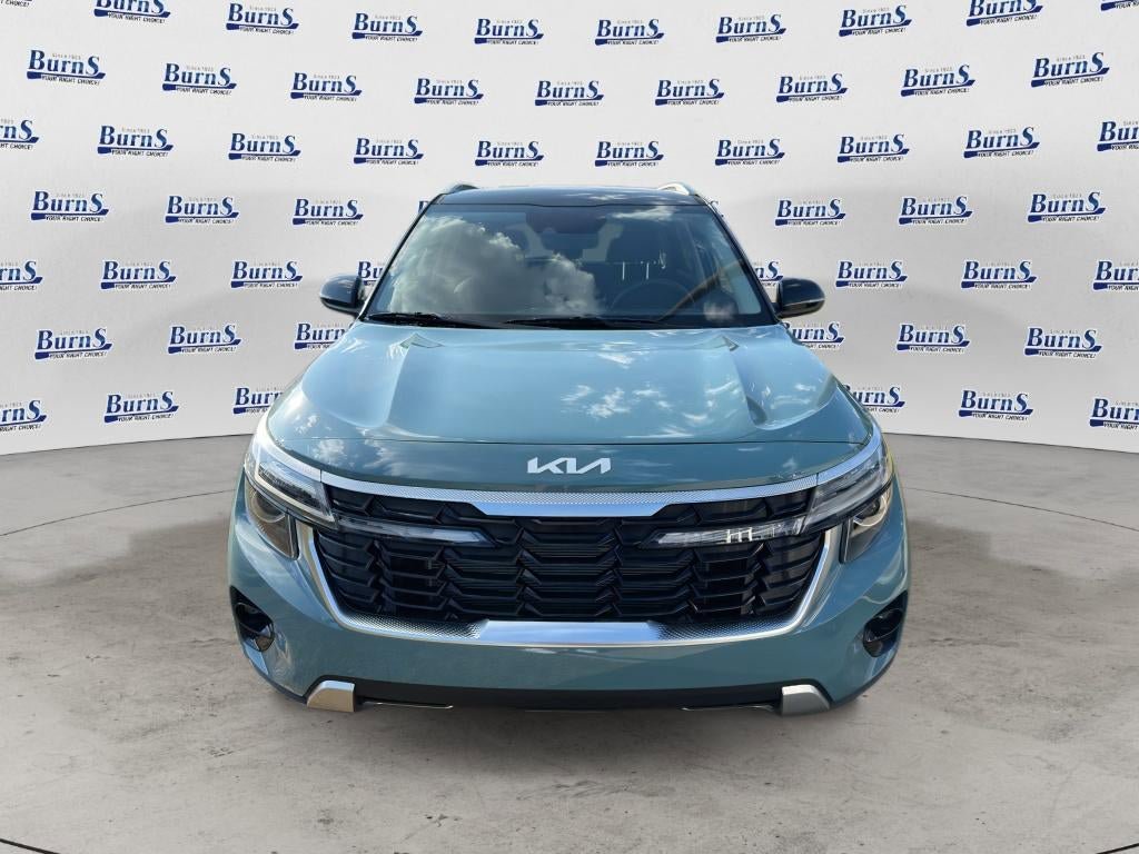 New 2026 Kia Seltos S AWD/4WD image 2