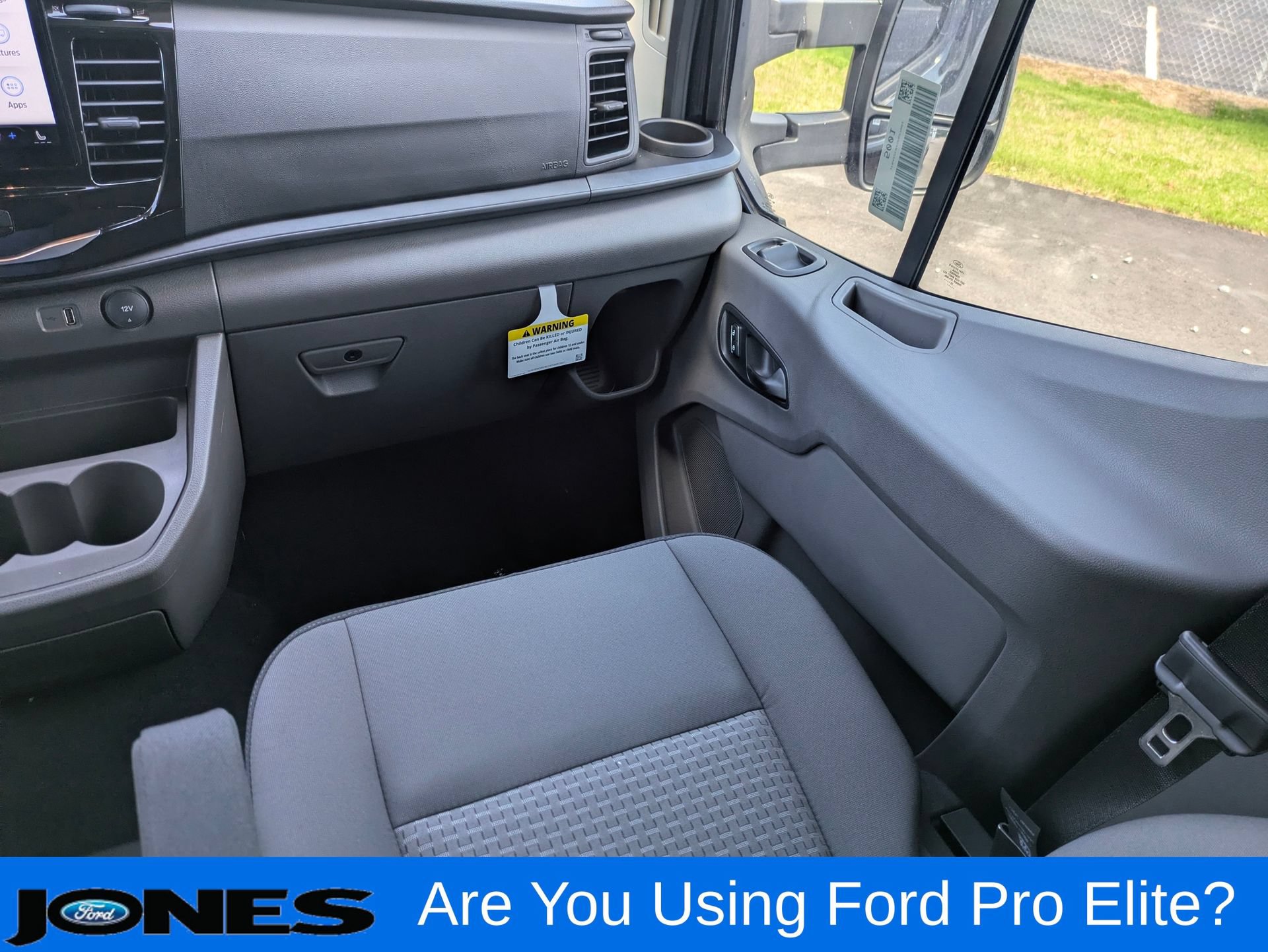 New 2025 Ford Transit 350 XLT RWD image 20