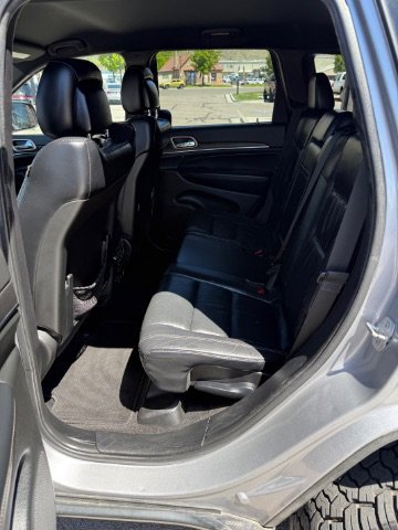 Used 2015 Jeep Grand Cherokee Limited image 11