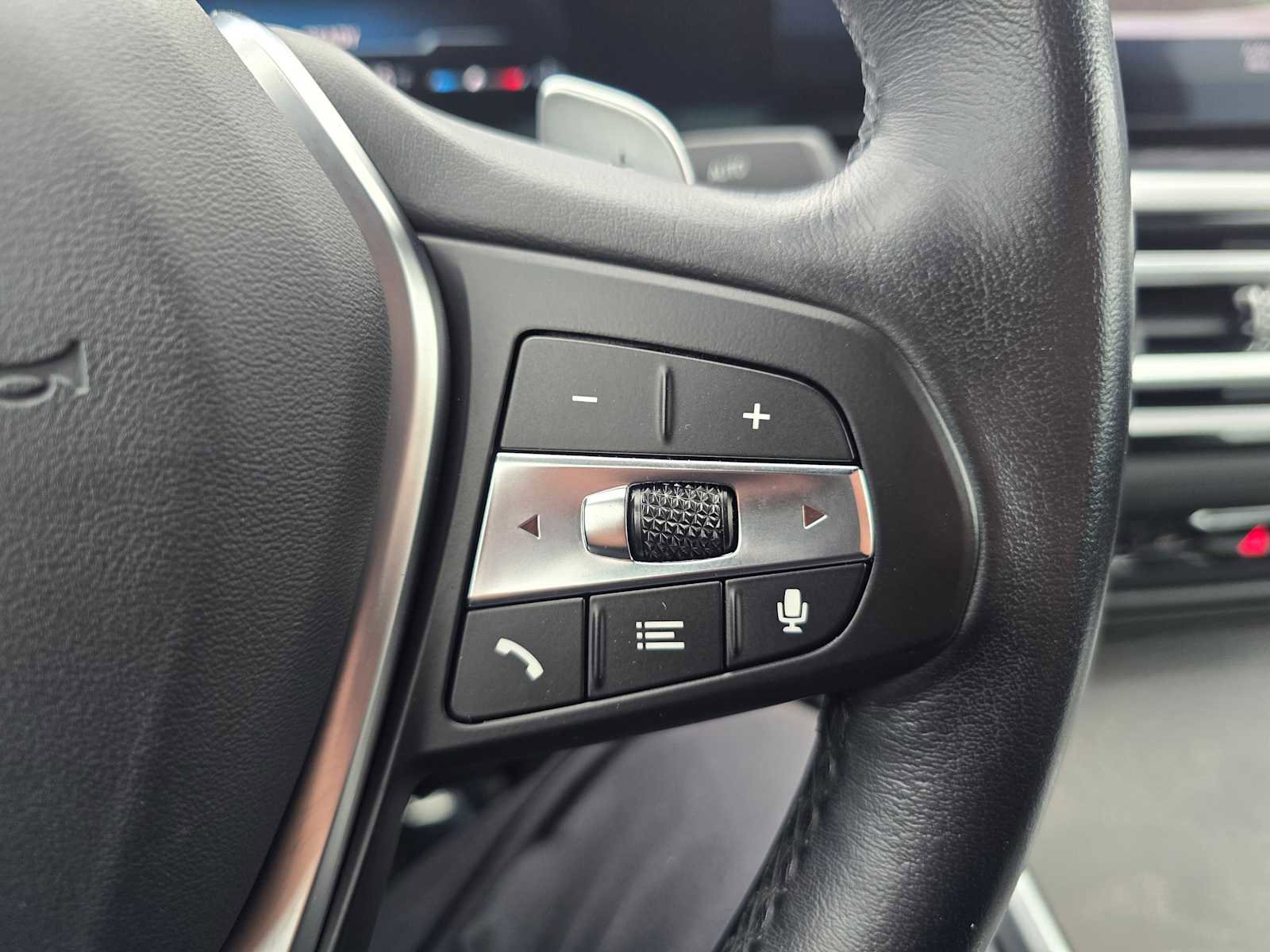 Used 2024 BMW 430i Convertible image 29