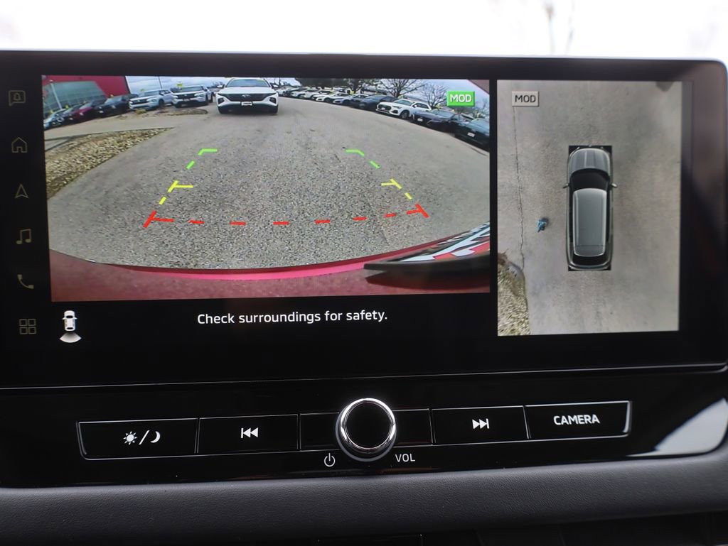 New 2025 Mitsubishi Outlander SEL image 55