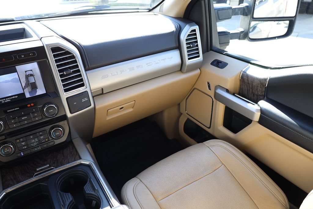 Used 2017 Ford F350 Lariat w/ Lariat Ultimate Package AWD/4WD image 20