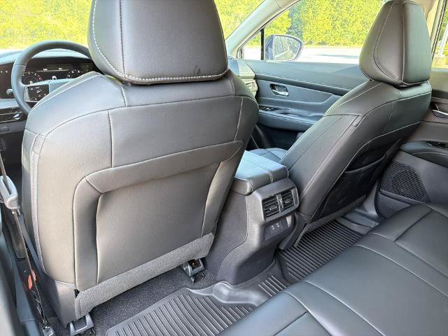 Certified 2025 Nissan Murano SV AWD/4WD image 21