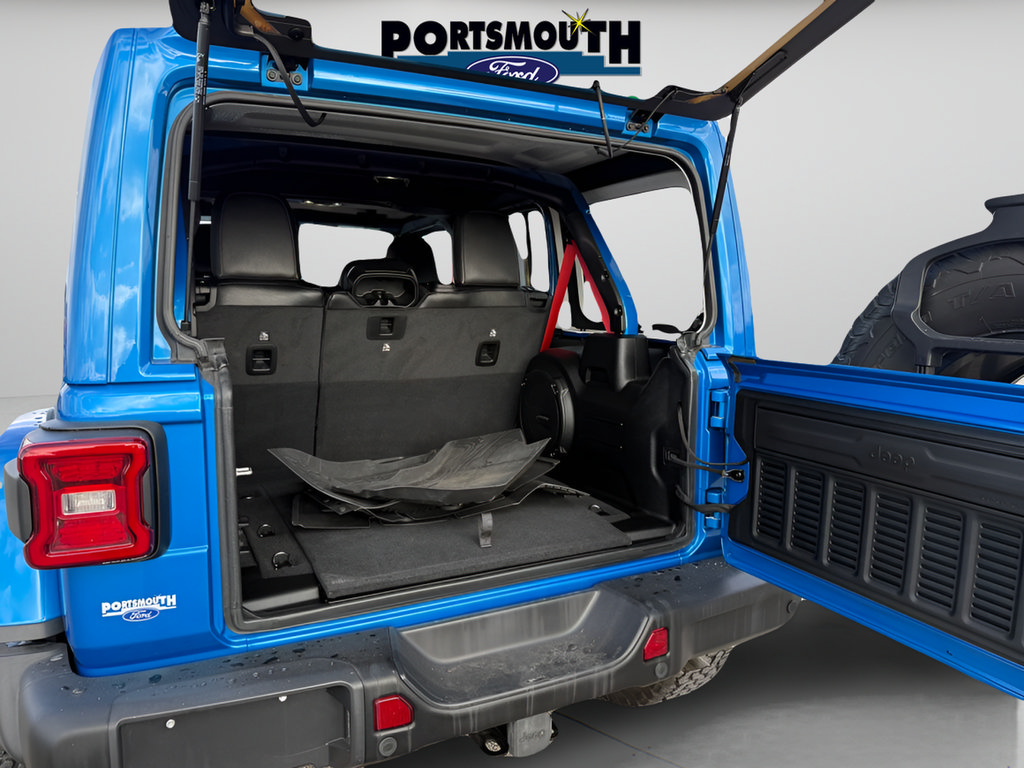 Used 2023 Jeep Wrangler Unlimited Rubicon 392 AWD/4WD image 13