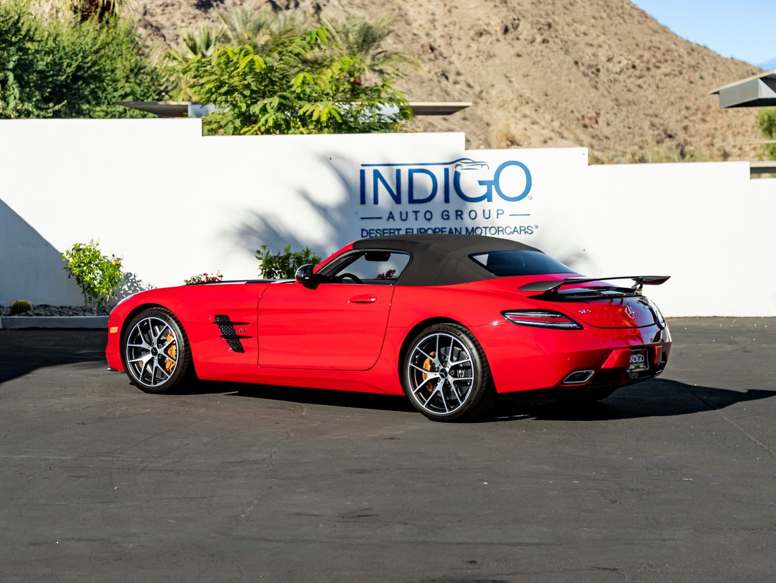 Used 2015 Mercedes-Benz SLS AMG GT Final Edition image 11