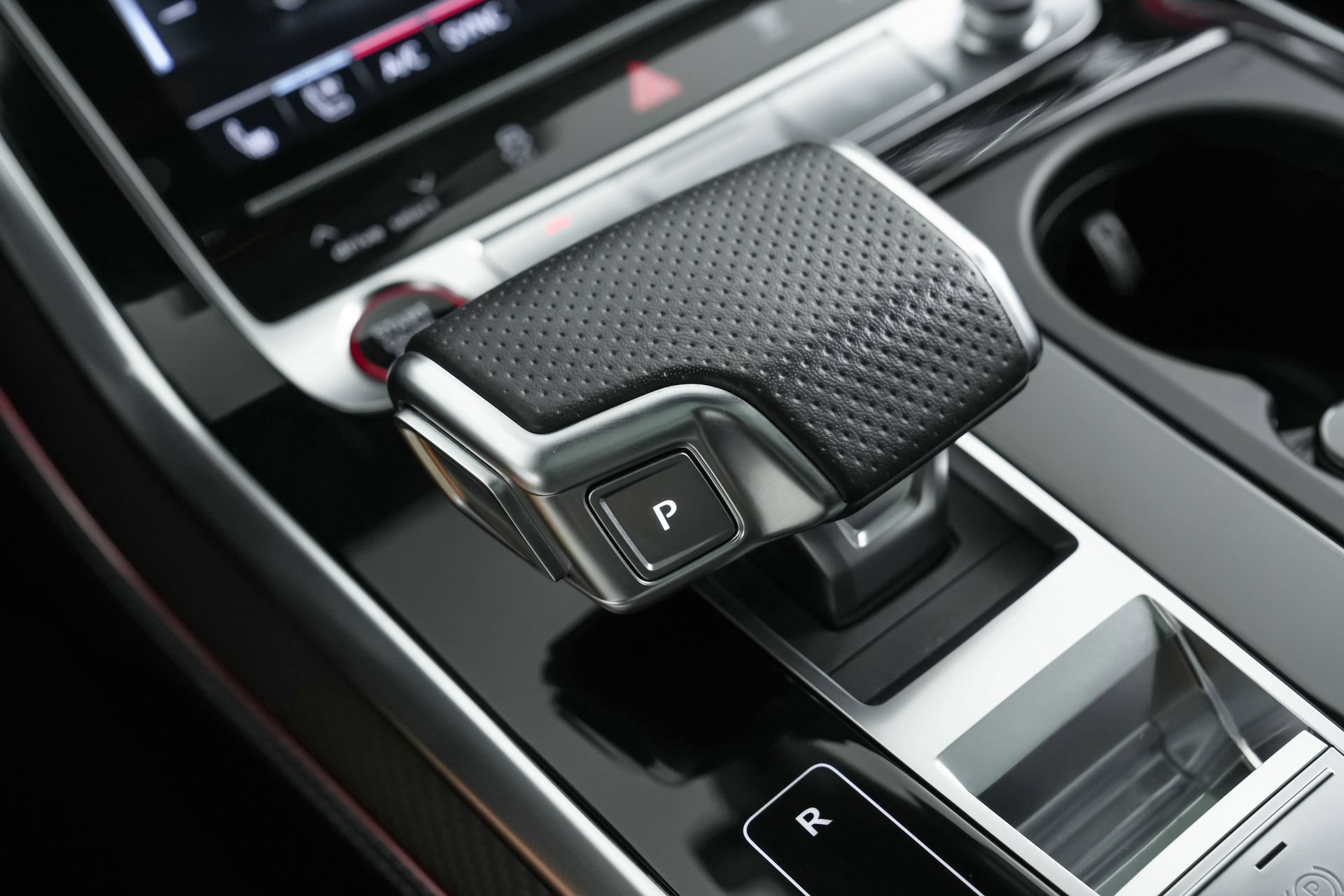 Used 2024 Audi RS Q8 AWD/4WD image 29
