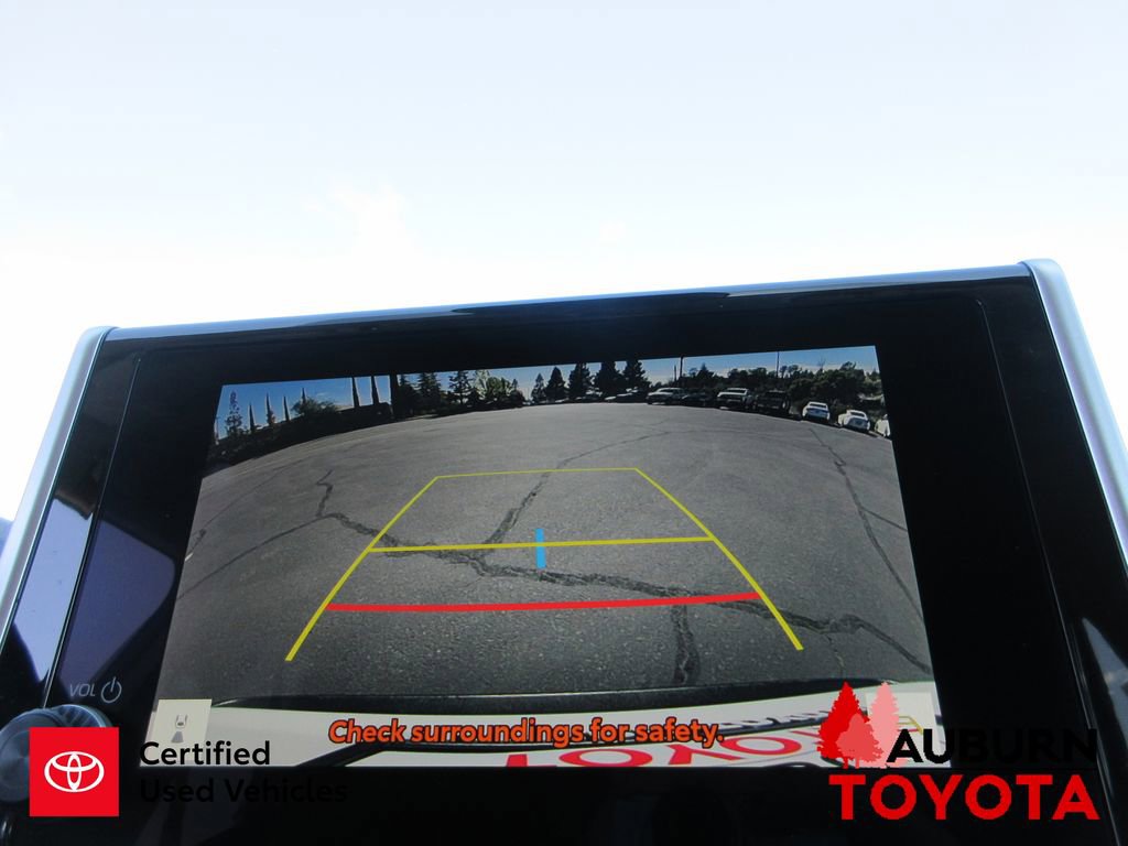 Certified 2024 Toyota RAV4 LE AWD/4WD image 39