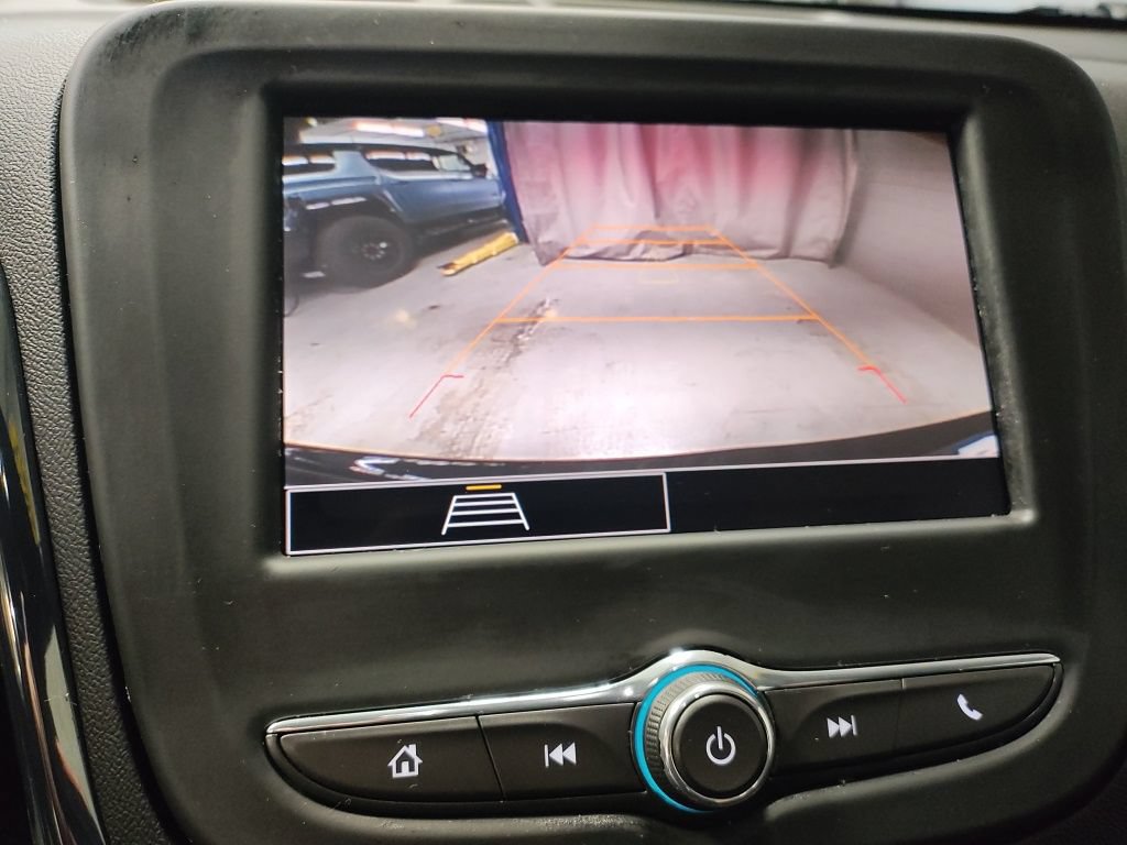 Used 2023 Chevrolet Equinox RS w/ LPO, Floor Liner Package FWD image 31