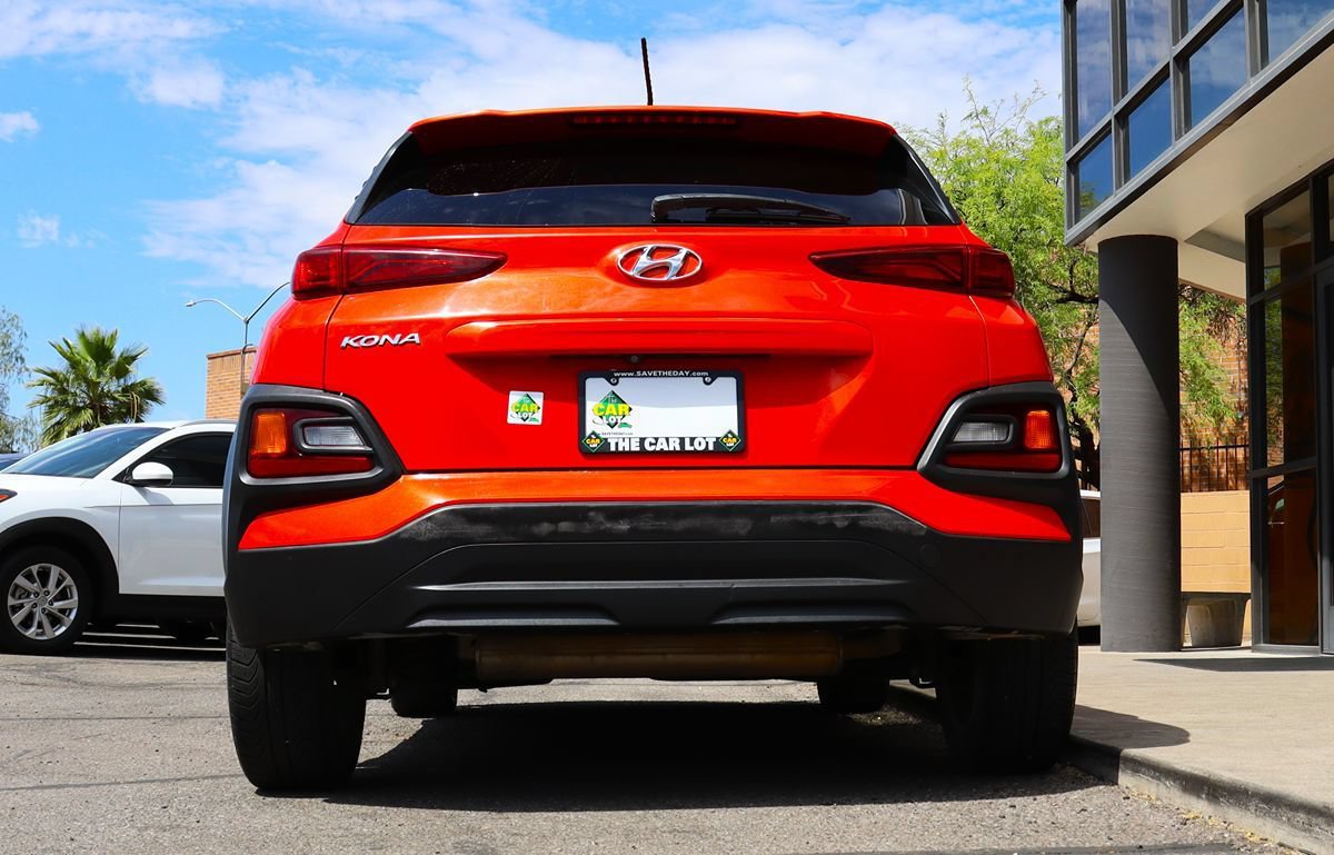 Used 2019 Hyundai Kona SEL w/ Cargo Package FWD image 12