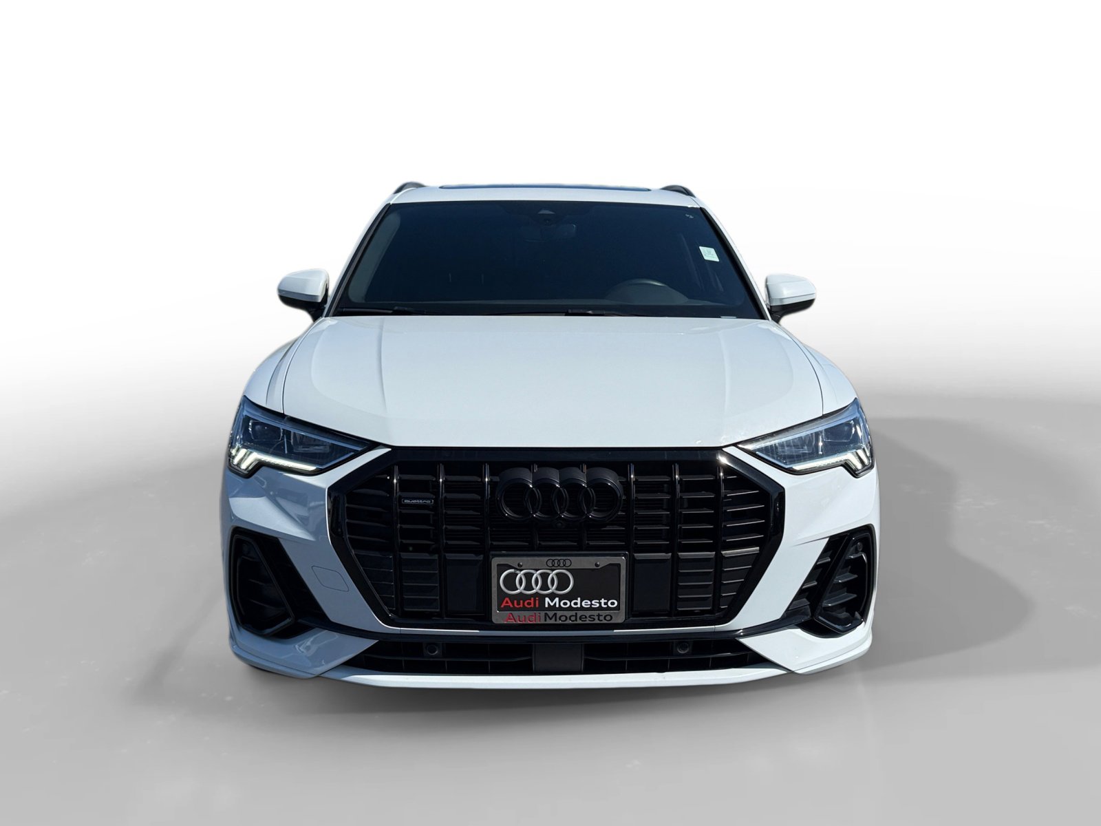 Used 2023 Audi Q3 2.0T Premium Plus w/ Premium Plus Package AWD/4WD image 8