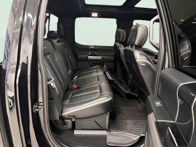Used 2020 Ford F250 Platinum w/ Tremor Off-Road Package AWD/4WD image 9