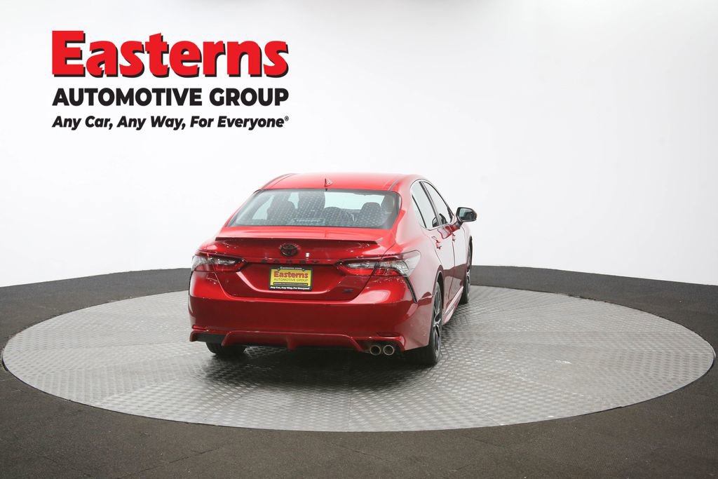 Used 2021 Toyota Camry SE w/ Cold Weather Package image 38