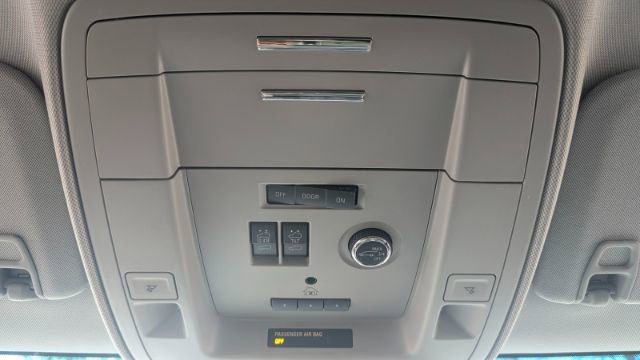 Used 2020 Chevrolet Tahoe LT image 38