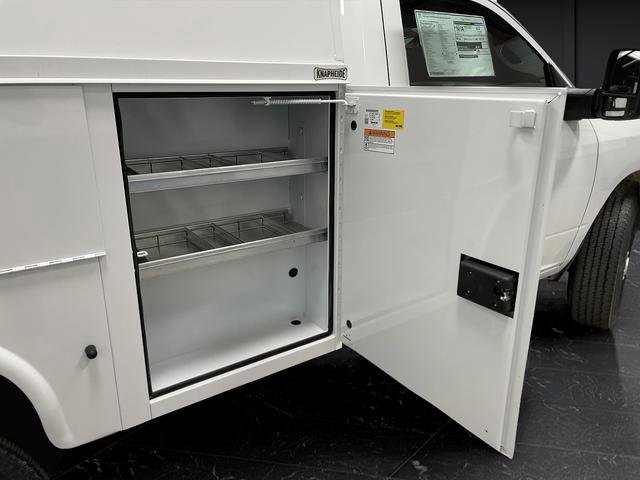 New 2024 RAM 3500 Tradesman image 15