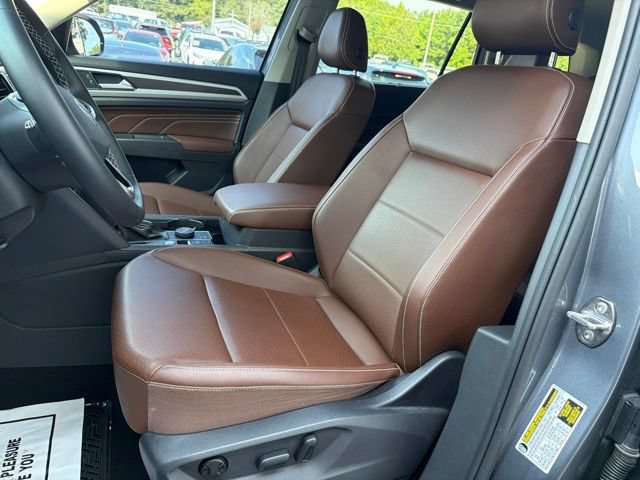 Used 2023 Volkswagen Atlas SE w/ Black Wheel Package AWD/4WD image 28