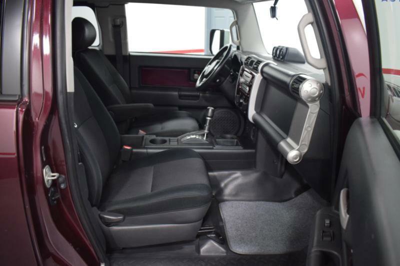 Used 2007 Toyota FJ Cruiser 2WD image 18
