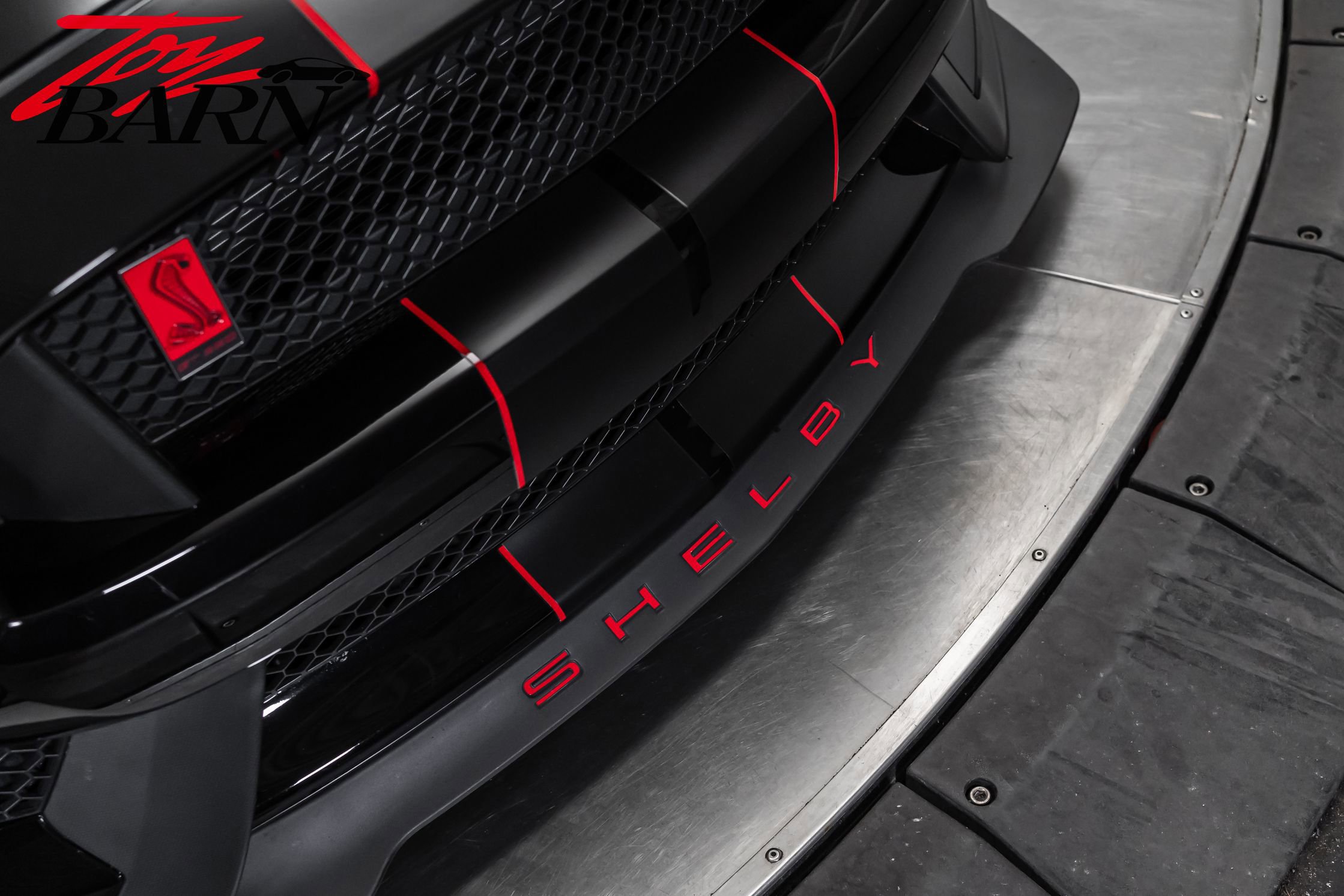 Used 2018 Ford Mustang Shelby GT350R w/ GT350R Equipment Group 920A image 10