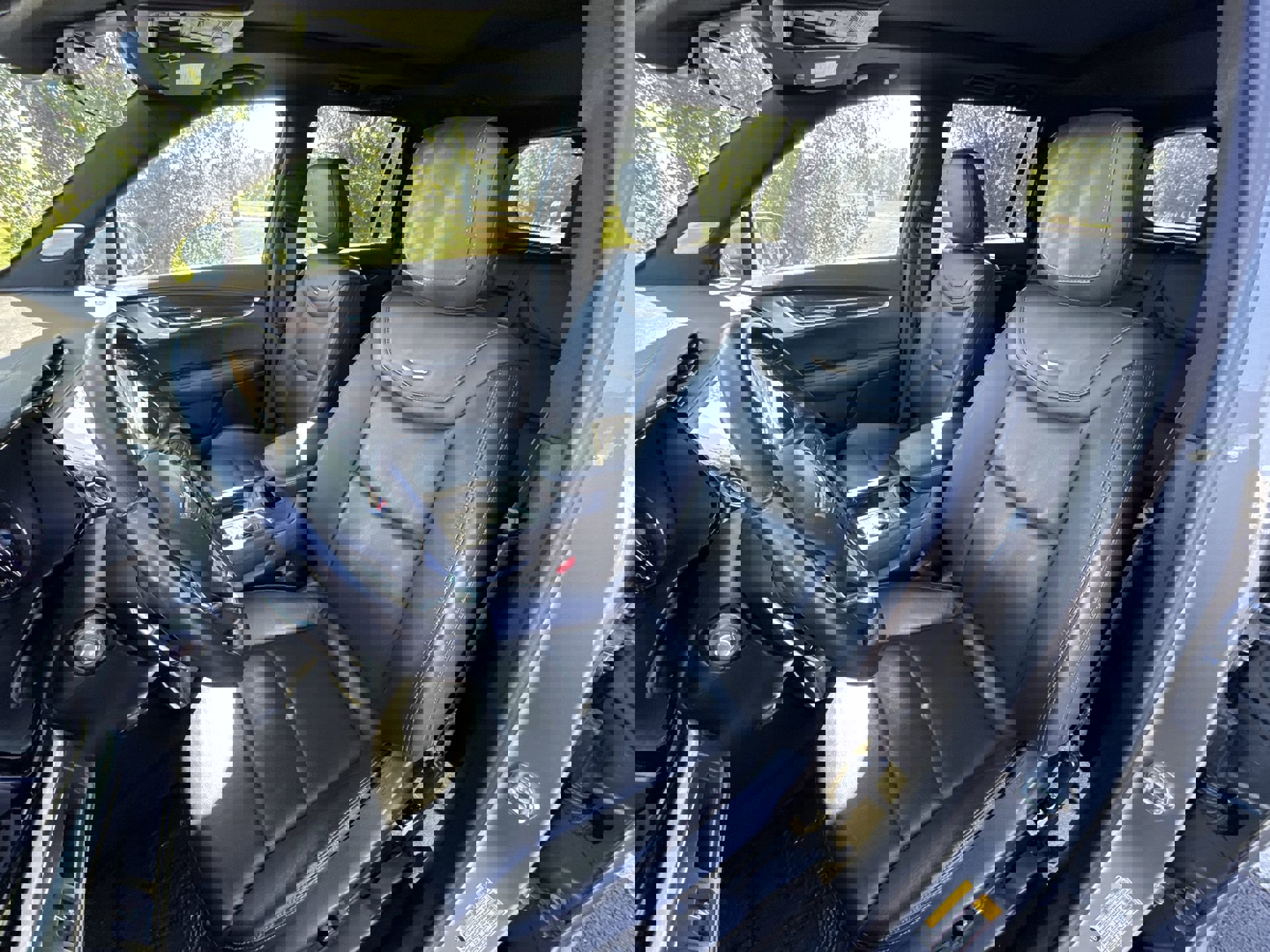 Certified 2024 Cadillac XT6 Sport image 11