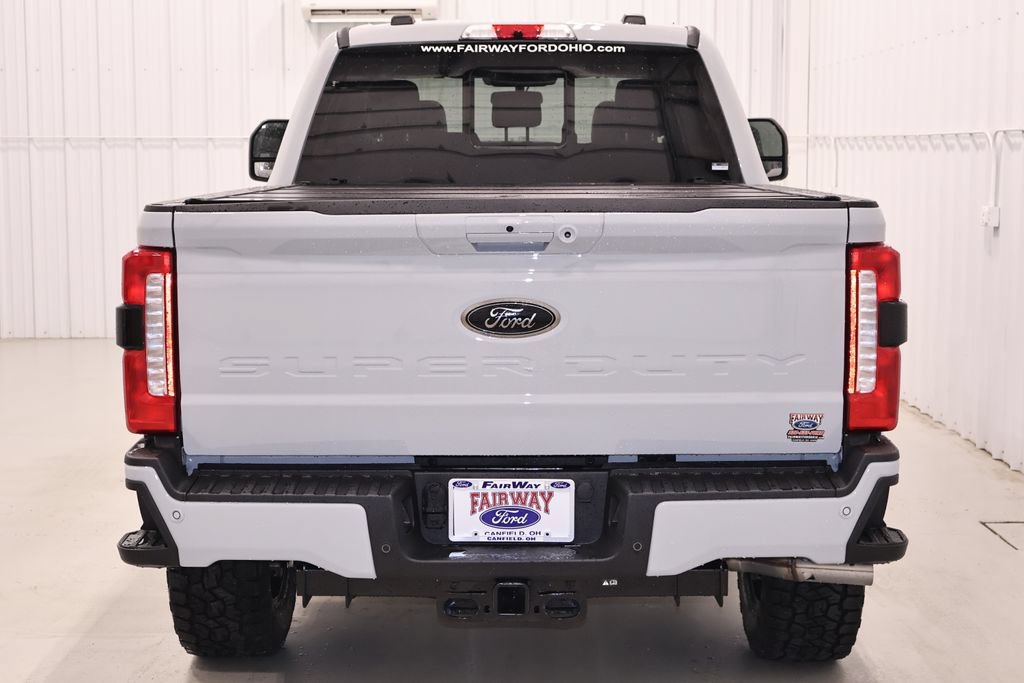 New 2026 Ford F350 Lariat w/ Black Appearance Package AWD/4WD image 8