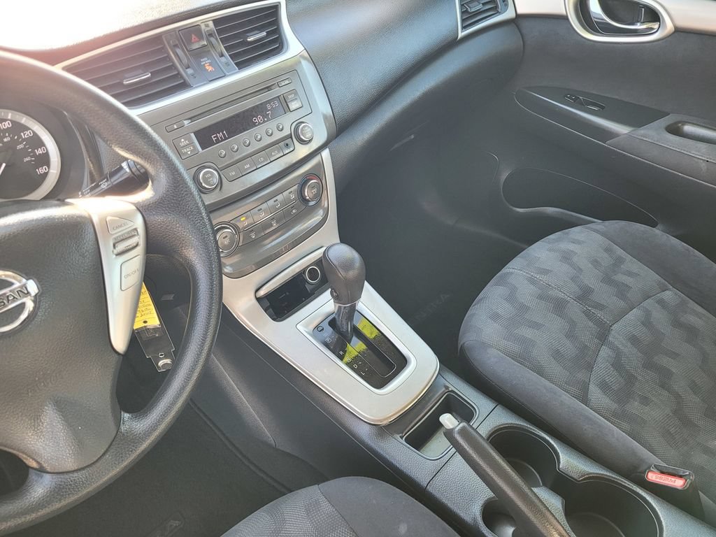 Used 2013 Nissan Sentra SV FWD image 25