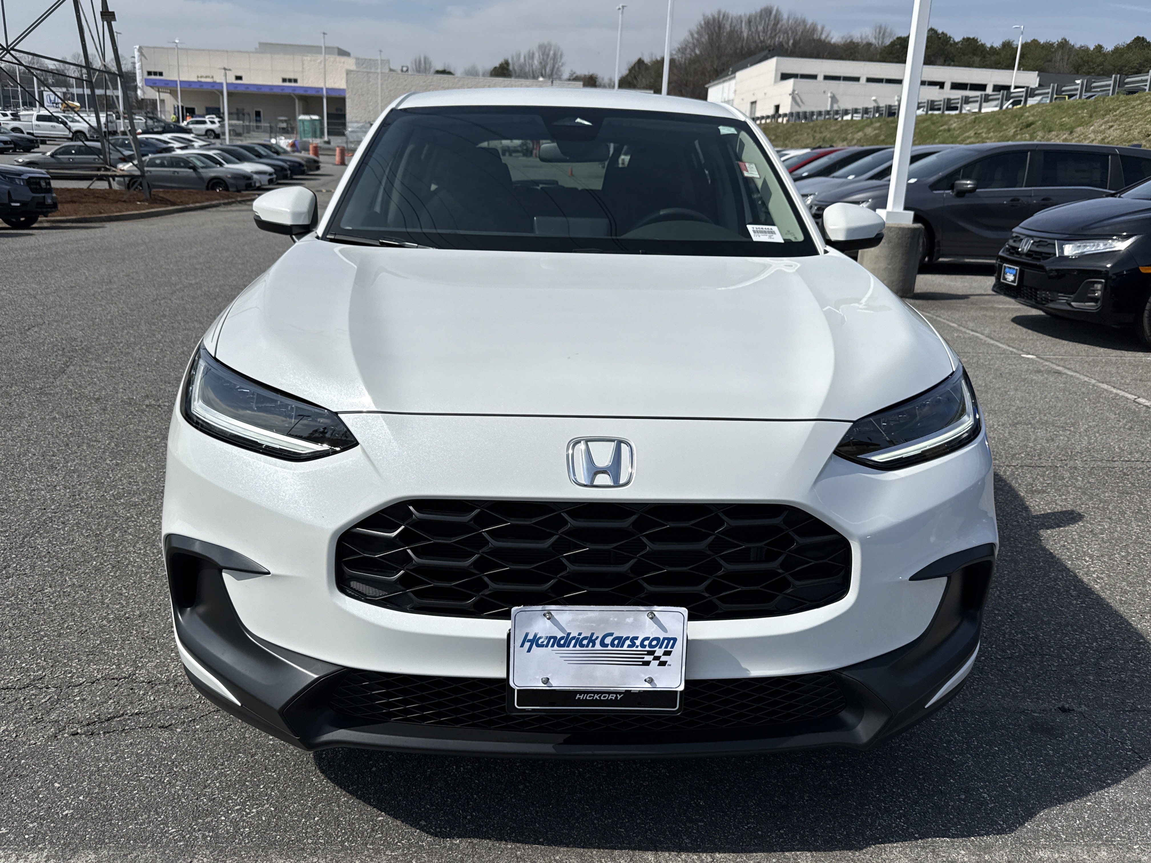 Certified 2023 Honda HR-V LX image 3