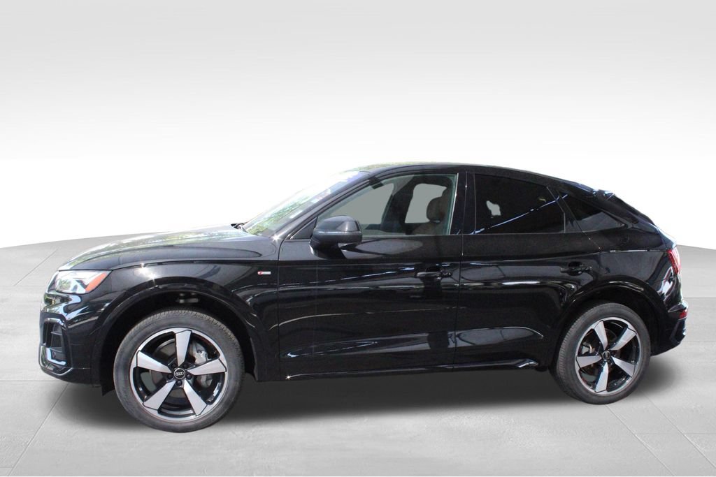 Used 2023 Audi Q5 2.0T Premium Plus w/ Premium Plus Package AWD/4WD image 12
