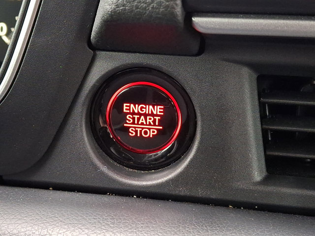 Certified 2025 Honda Pilot Touring image 28