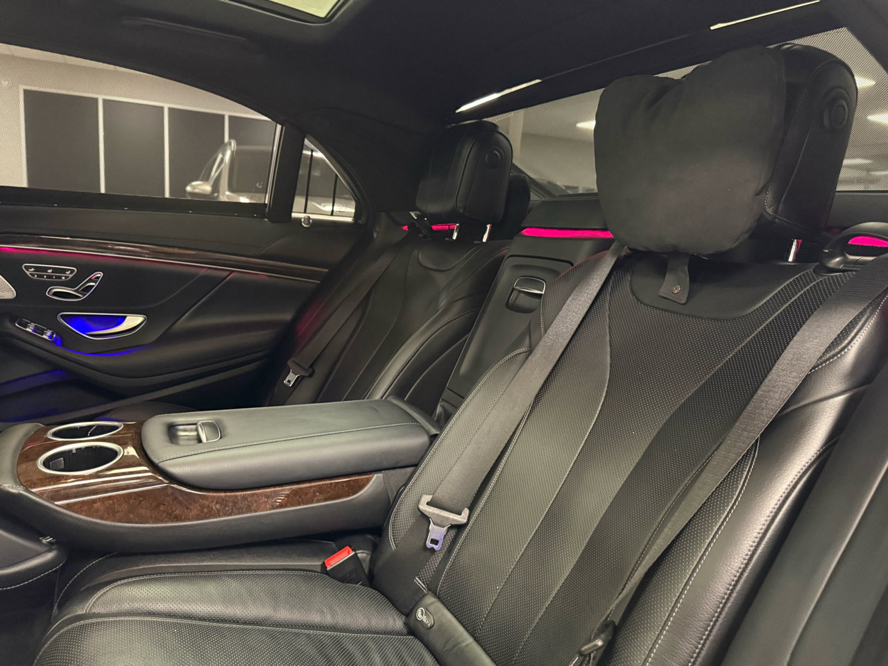 Used 2018 Mercedes-Benz S 450 Sedan image 11