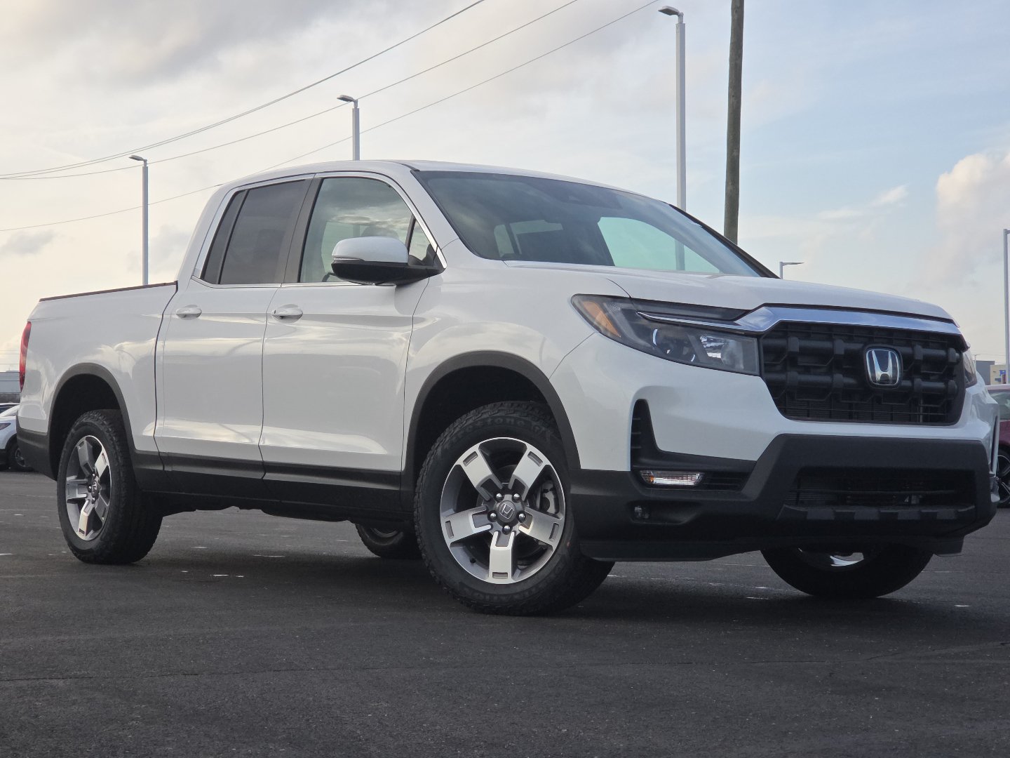 New 2026 Honda Ridgeline RTL image 2